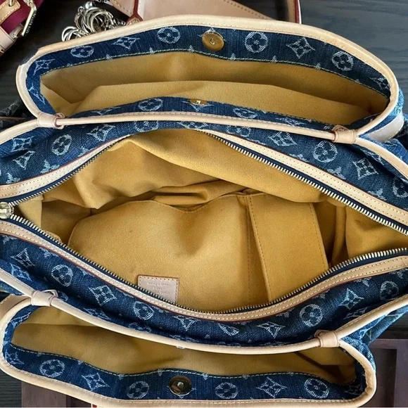 Louis Vuitton Blue Denim and Tan Handbag - Picture 9 of 12